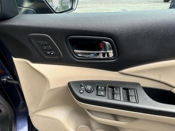 Honda CR-V 2.2 i-DTEC EX SUV 5dr Diesel Auto 4WD Euro 5 (150 ps)