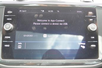 Volkswagen Tiguan 2.0 TDI R-Line Tech SUV 5dr Diesel DSG Euro 6 (s/s) (150 ps)