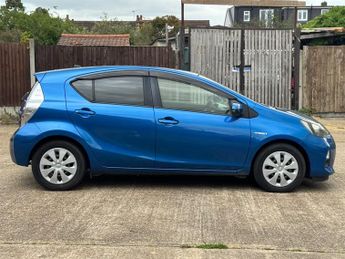 Toyota Aqua TOYOTA AQUA 1.5L PETROL HYBRID AUTOMATIC, 13-13, ULEZ, FRESH IMP