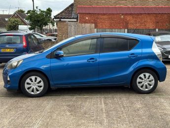 Toyota Aqua TOYOTA AQUA 1.5L PETROL HYBRID AUTOMATIC, 13-13, ULEZ, FRESH IMP