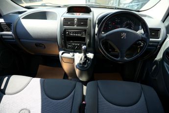 Peugeot Expert HDI TEPEE COMFORT L2, Automatic, Disabled, Wheelchair Accessible