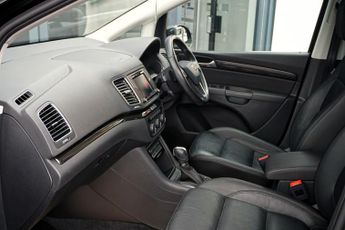 SEAT Alhambra TDI XCELLENCE DSG, Automatic, Disabled, Wheelchair Accessible ve