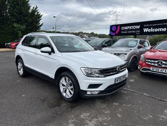 Volkswagen Tiguan 2.0 TDI BlueMotion Tech SE Navigation SUV 5dr Diesel DSG 4Motion