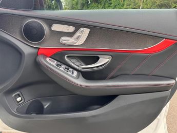 Mercedes C63 S AMG 