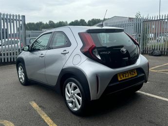Toyota Aygo 1.0 VVT-i Pure Hatchback 5dr Petrol x-shift Euro 6 (s/s) (72 ps)