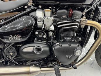 Triumph Bobber 1200 Custom Cruiser Petrol Manual Euro 5 (79 ps)