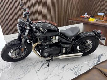 Triumph Bobber 1200 Custom Cruiser Petrol Manual Euro 5 (79 ps)