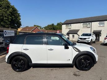 MINI Countryman 2.0 Cooper SD SUV 5dr Diesel Auto ALL4 Euro 5 (143 ps)