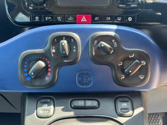 Fiat Panda 0.9 Lounge 5dr Dualogic