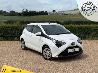 Toyota AYGO 1.0 VVT-i x-play Hatchback 5dr Petrol Manual Euro 6 (s/s) (71 ps