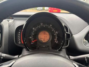 Toyota Aygo 1.0 VVT-i x-play Euro 6 (s/s) 5dr