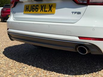 Audi A4 Avant 2.0 TFSI Sport Estate 5dr Petrol S Tronic Euro 6 (s/s) (190 ps)