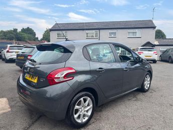 Peugeot 208 1.4 e-HDi Active Hatchback 5dr Diesel EGC Euro 5 (s/s) (70 ps)