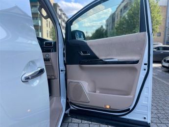 Toyota Vellfire HYBRID 2.4L AUTO CRUISE 7 SEATS 5dr