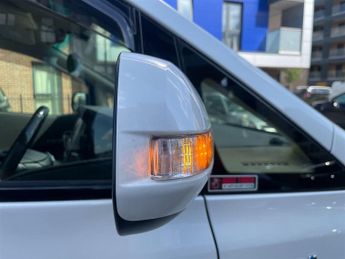 Toyota Vellfire HYBRID 2.4L AUTO CRUISE 7 SEATS 5dr