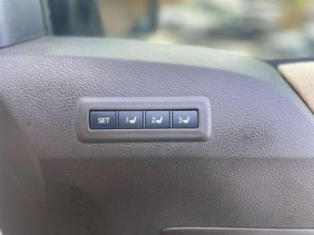 Toyota Vellfire HYBRID 2.4L AUTO CRUISE 7 SEATS 5dr