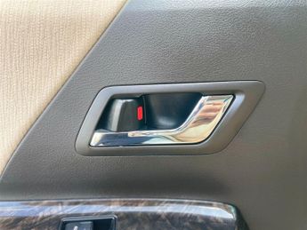 Toyota Vellfire HYBRID 2.4L AUTO CRUISE 7 SEATS 5dr