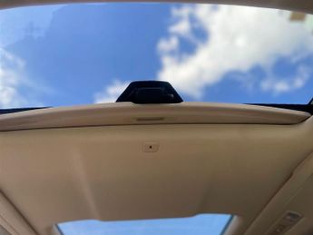 Toyota Vellfire HYBRID 2.4L AUTO CRUISE 7 SEATS 5dr