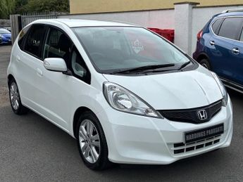 Honda Jazz 1.4 i-VTEC ES Plus Hatchback 5dr Petrol CVT Euro 5 (99 ps)
