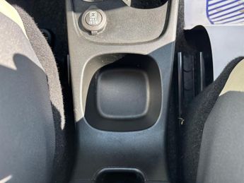 Fiat Panda 0.9 TwinAir Easy Hatchback 5dr Petrol Dualogic Euro 5 (s/s) (85 