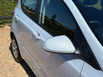 Hyundai i10 1.2 SE Hatchback 5dr Petrol Auto Euro 6 (87 ps)