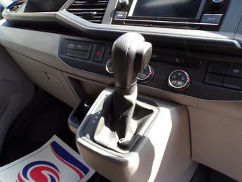 Volkswagen Transporter 2.0 BiTDI 204 T32 Highline Diesel DSG 4Motion SWB-18500-FVWSH-NO
