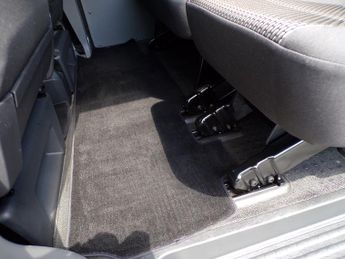 Volkswagen Transporter 2.0 BiTDI 204 T32 Highline Diesel DSG 4Motion SWB-18500-FVWSH-NO