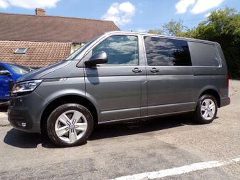 Volkswagen Transporter 2.0 BiTDI 204 T32 Highline Diesel DSG 4Motion SWB-18500-FVWSH-NO