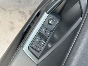 Audi Q3 TFSI S LINE