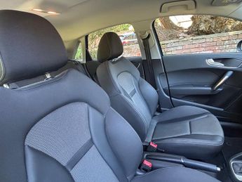 Audi A1 1.4 TFSI Sport Sportback S Tronic Euro 6 (s/s) 5dr (Nav)