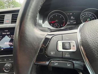 Volkswagen Golf 1.6 TDI SE Nav Hatchback 5dr Diesel DSG Euro 6 (s/s) (115 ps)