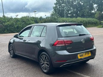 Volkswagen Golf 1.6 TDI SE Nav Hatchback 5dr Diesel DSG Euro 6 (s/s) (115 ps)