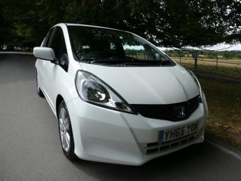 Honda Jazz 1.4 i-VTEC ES Plus Hatchback 5dr Petrol CVT Euro 5 (99 ps)