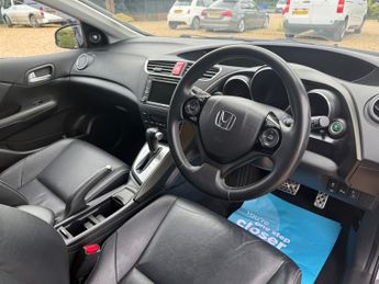 Honda Civic 1.8 i-VTEC SR Hatchback 5dr Petrol Auto Euro 5 (142 ps)