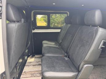 Volkswagen Transporter T32 TDI P/V HIGHLINE 4MOTION LWB MODIFIED BY URBAN AUTOMOTIVE VA