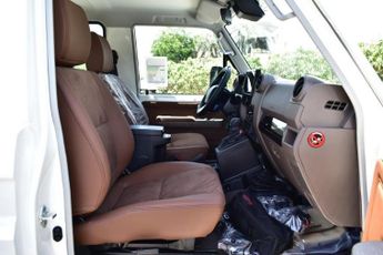 Toyota Land Cruiser TOYOTA LAND CRUISER LC71 HARDTOP SDLX 2.8L DIESEL 4WD 5-SEATER A