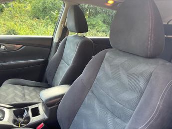 Nissan X-Trail 1.6 dCi n-tec SUV 5dr Diesel XTRON Euro 5 (s/s) (130 ps)