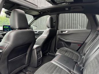 Ford Kuga 2.5 Duratec 14.4kWh ST-Line X Edition CVT Euro 6 (s/s) 5dr