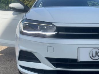 Volkswagen Polo 1.0 TSI LIFE MATCH | AUTOMATIC | LOW MILES | SERVICED |