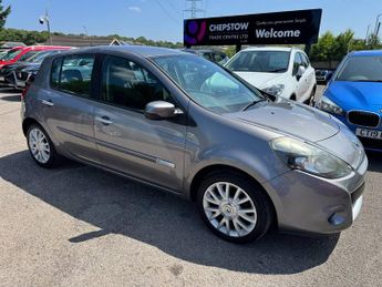 Renault Clio 1.2 TCe Dynamique TomTom Hatchback 5dr Petrol Manual Euro 5 (100