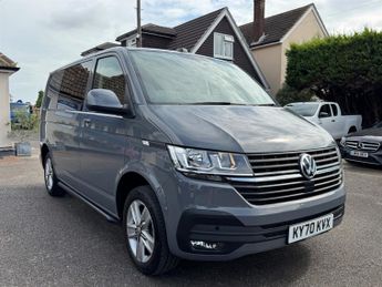 Volkswagen Transporter 2.0 TDI T32 Highline Kombi Double Cab 5dr Diesel Manual FWD SWB 