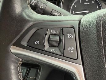 Vauxhall Mokka X 1.4i Turbo Elite Nav SUV 5dr Petrol Auto Euro 6 (140 ps)