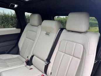 Land Rover Range Rover Sport SDV6 AUTOBIOGRAPHY DYNAMIC