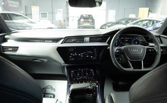 Audi E-Tron QUATTRO BLACK EDITION