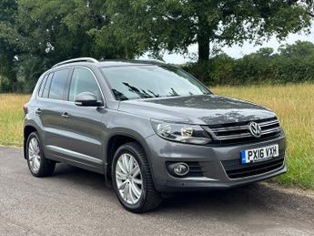 Volkswagen Tiguan 2.0 TDI BlueMotion Tech Match Edition SUV 5dr Diesel Manual 4WD 