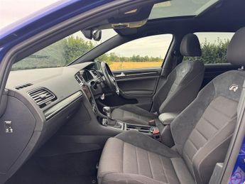 Volkswagen Golf R TSI DSG