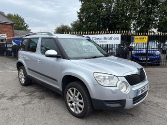 Skoda Yeti 2.0 TDI Elegance SUV 5dr Diesel Manual 4WD Euro 5 (110 ps)