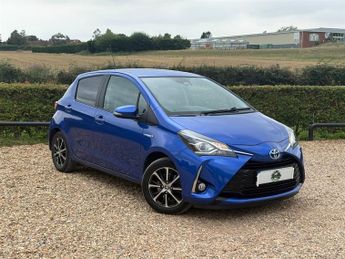 Toyota Yaris 1.5 VVT-h Icon Tech Hatchback 5dr Petrol Hybrid E-CVT Euro 6 (s/