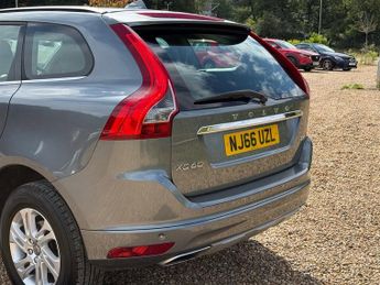 Volvo XC60 2.0 D4 SE Nav SUV 5dr Diesel Manual Euro 6 (s/s) (190 ps)