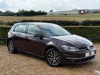 Volkswagen Golf 2.0 TDI BlueMotion Tech SE Nav Hatchback 5dr Diesel DSG Euro 6 (